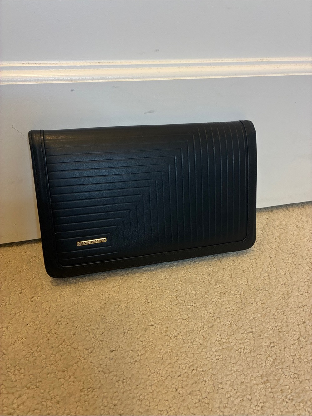 Vintage Givenchy Geometric Stitched Leather Flap Clutch Bag Black👝